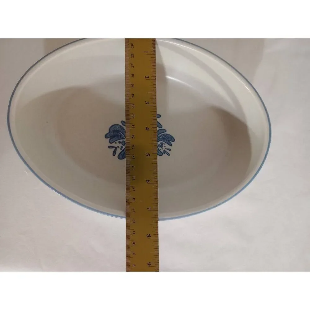 Pfaltzgraff large shallow oval stoneware serving dish